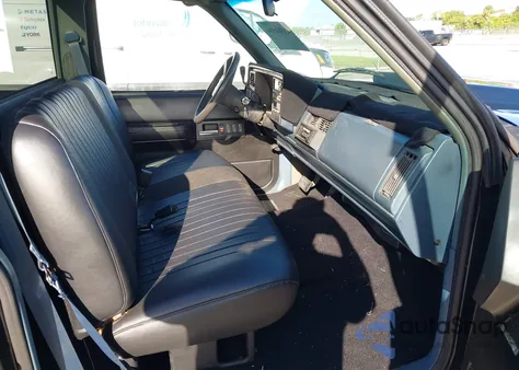 1990 Chevrolet Gmt-400 C1500 from USA, damaged, VIN 1GCDC14K4LZ254143